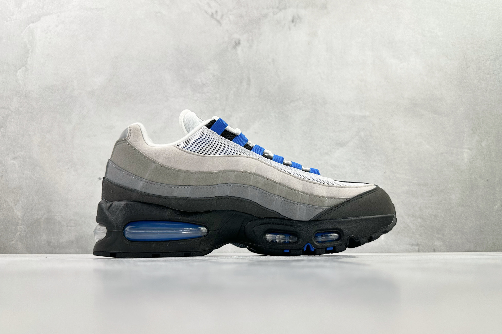 口碑神作 Nike Air Max 95 Blue Spark 灰黑蓝 IM7410-100