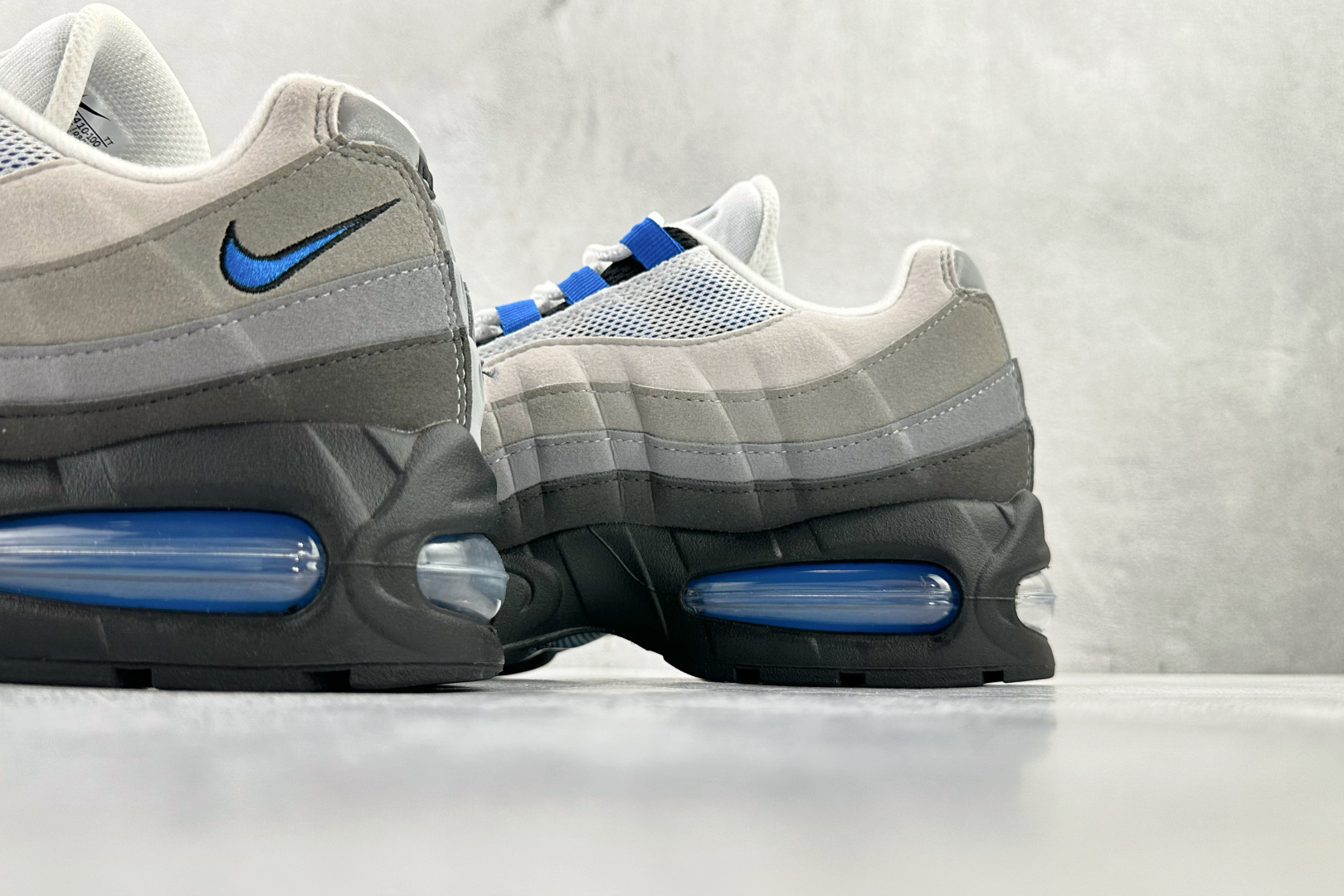 口碑神作 Nike Air Max 95 Blue Spark 灰黑蓝 IM7410-100