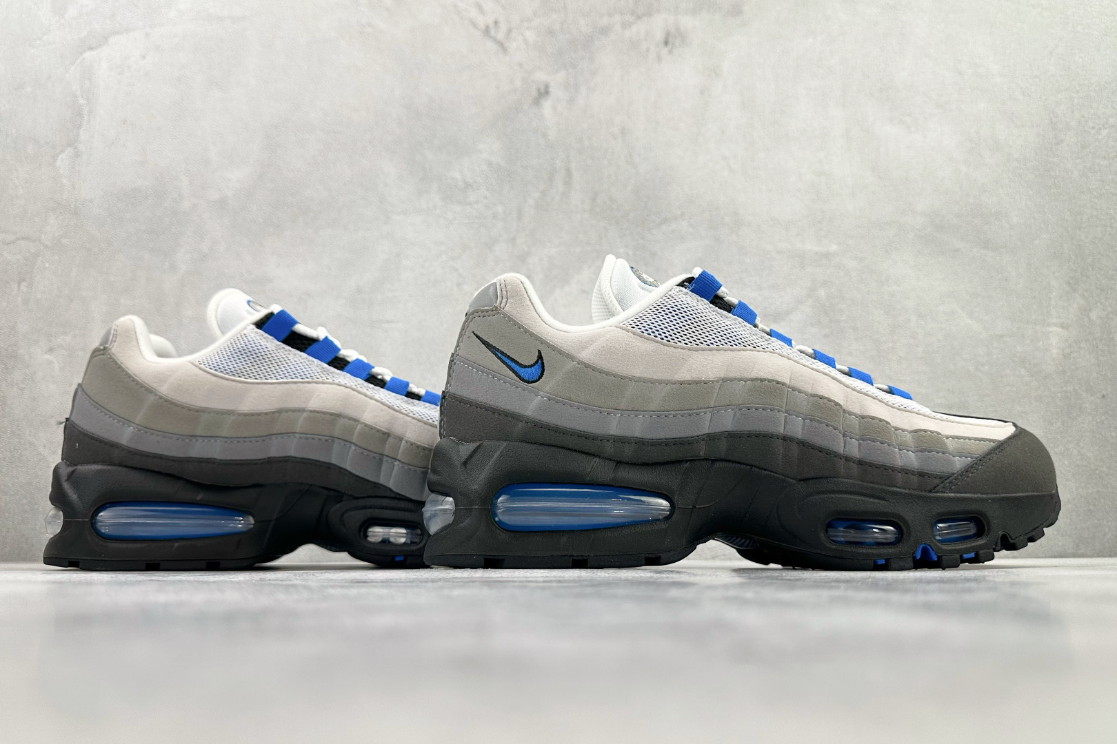 口碑神作 Nike Air Max 95 Blue Spark 灰黑蓝 IM7410-100