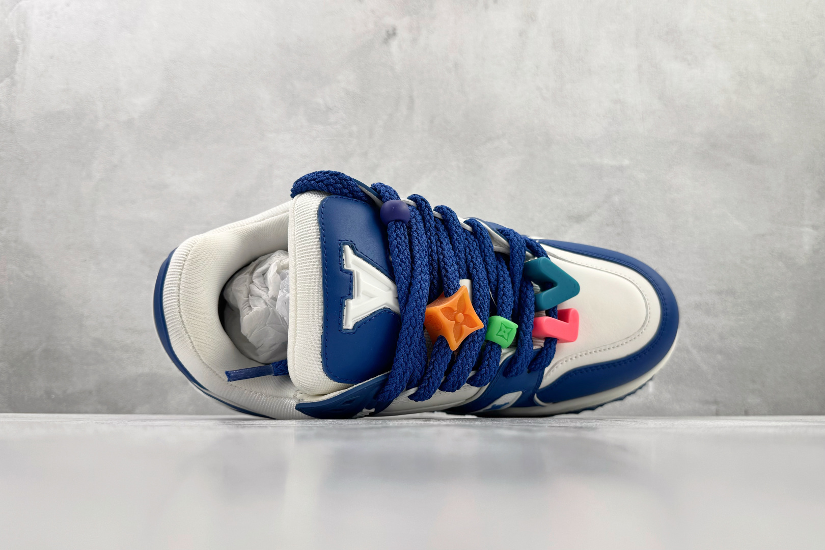 顶级纯原 LOUIS VUITTTrainer Maxi 小胖丁 白蓝 1ABZPW