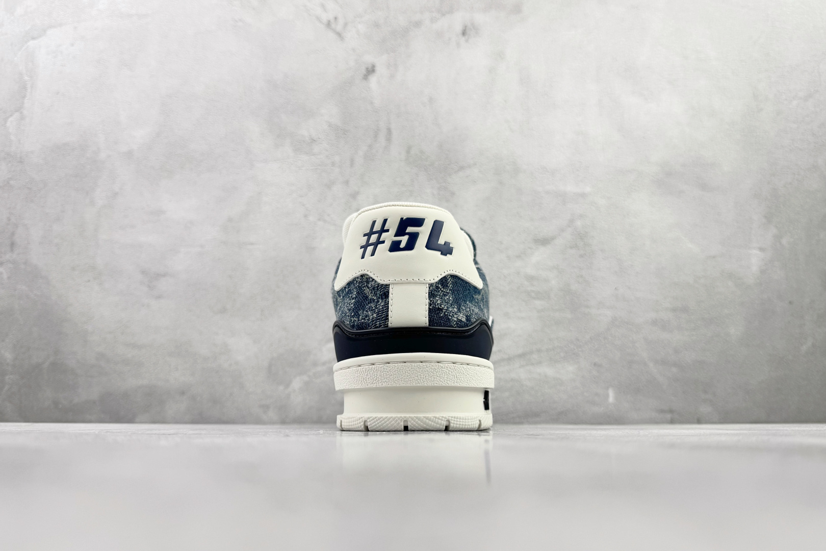 顶级纯原 LOUIS VUITTTrainer 蓝牛仔 1AJAQV