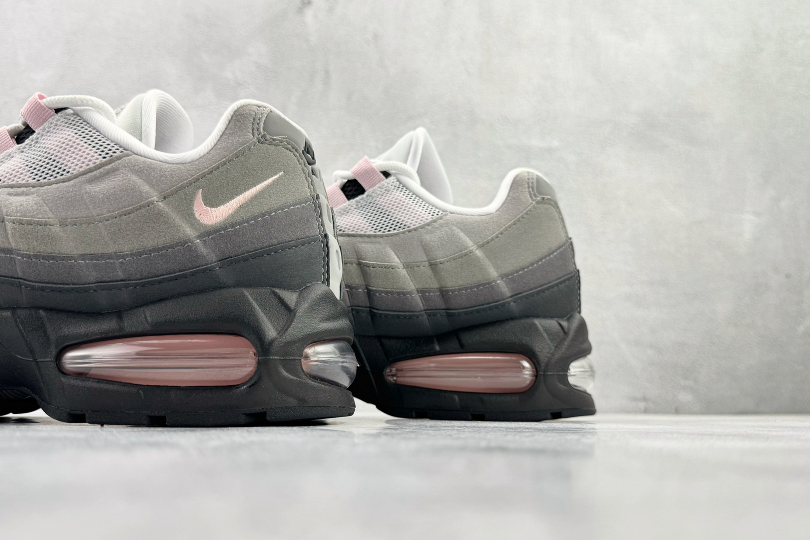 口碑神作 Nike Air Max 95 灰粉 HJ5996-001