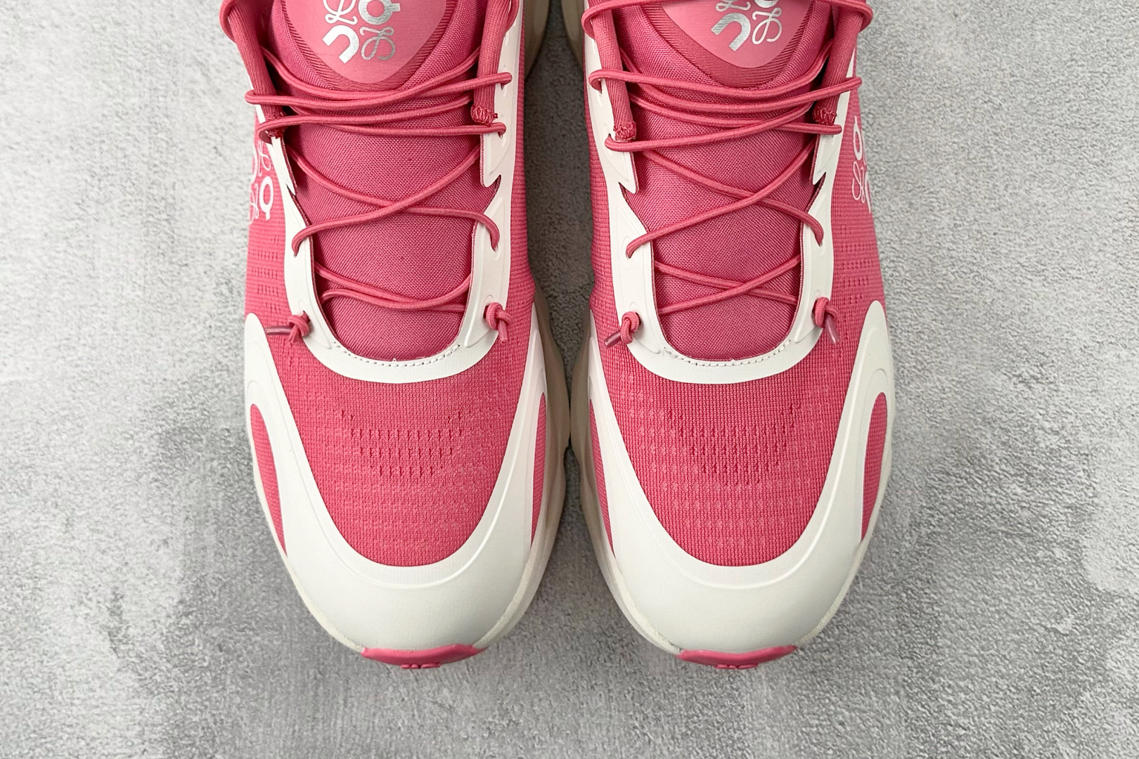 LOEWE x On昂跑 Cloudsolo白桃红 3MF30664616