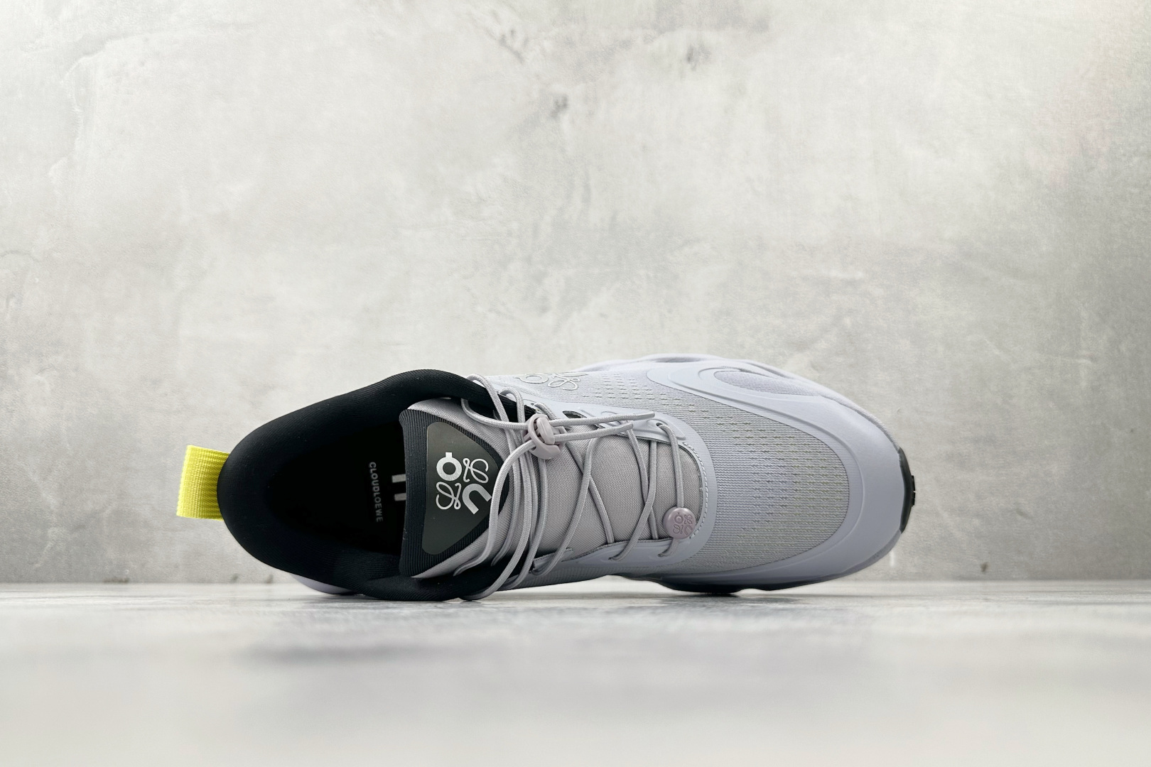 LOEWE x On昂跑 Cloudsolo 浅紫 3MF30664650