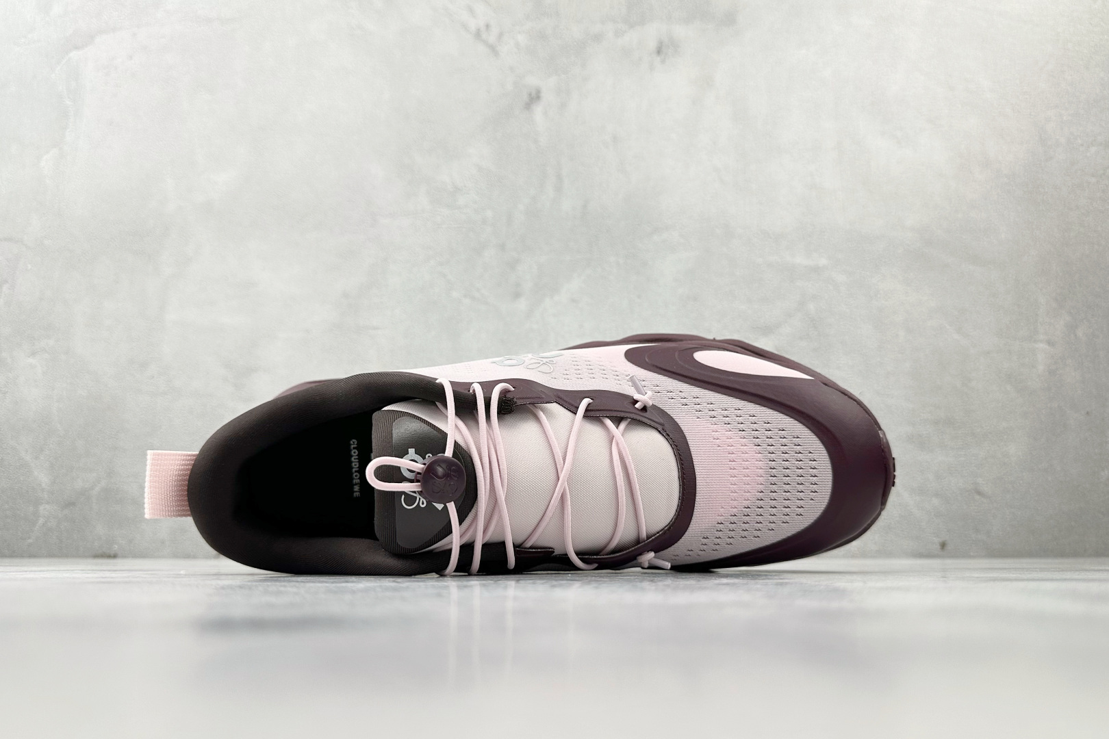 LOEWE x On昂跑 Cloudsolo 紫色 3MF30664666