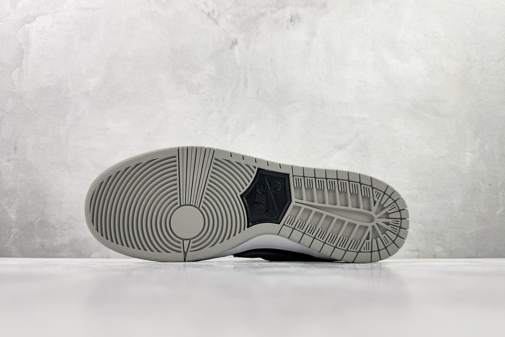 Nike Dunk SB Pro ”J-Pack Shadow” 影子灰 BQ6817-007