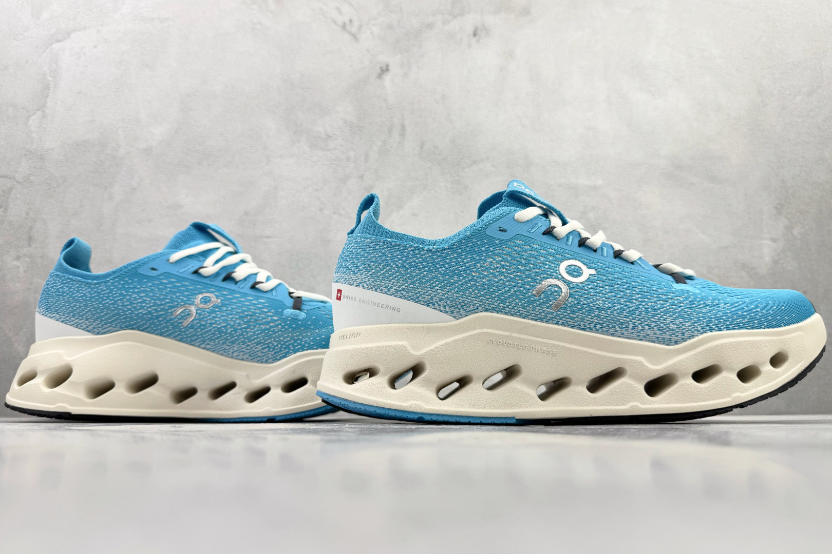 On昂跑 Cloudsurfer Max 蓝色 3WF30224289