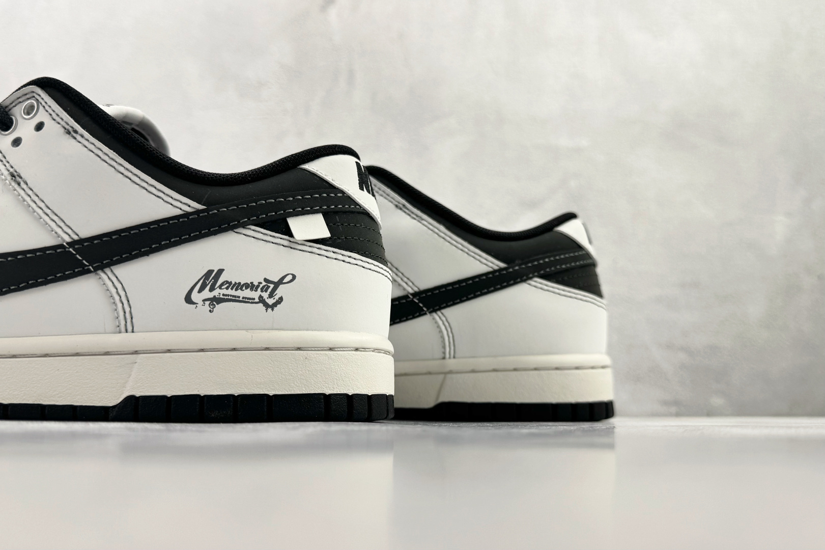 定制球鞋 Nike Dunk Low Retro 神佑 黑白 WB0414-026