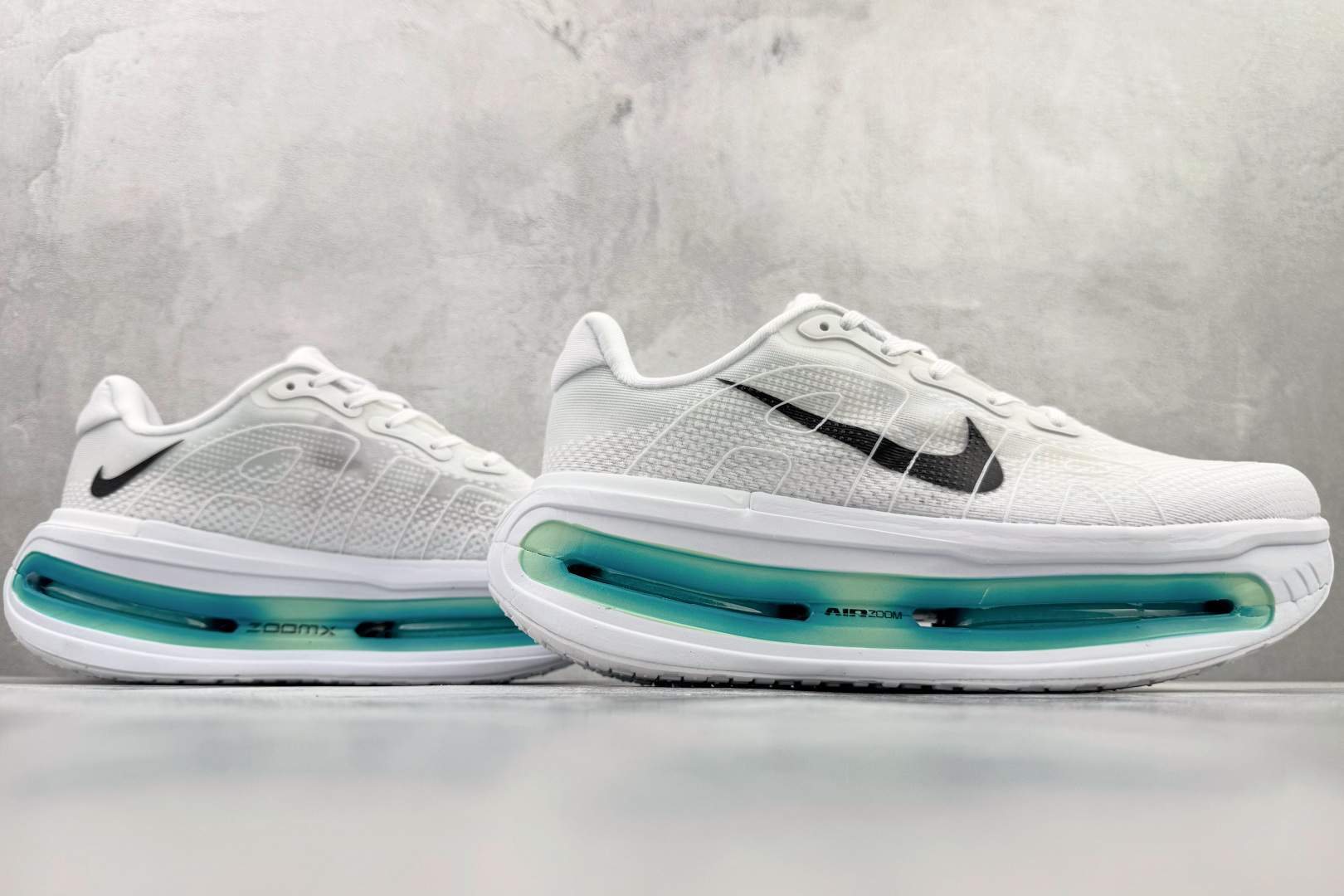 Nike Vomero Vomero Premium 白绿 HQ2050-836