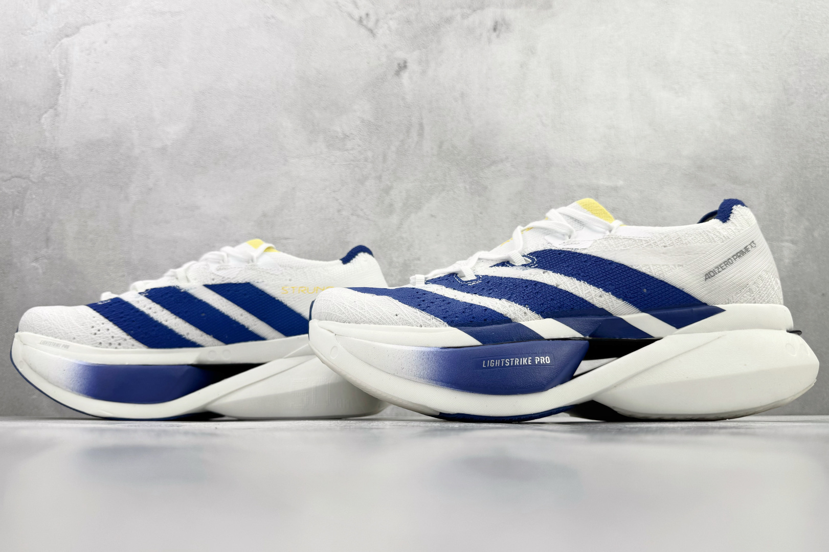adidAdizero Prime X 3.0 Strung 白蓝 JQ0618 尺码：36 36.5 37 38.5 39 40 40.5 41 42 42.5 43 44 44.5 45 编码：34