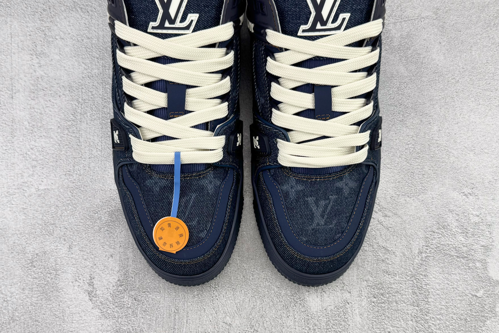 顶级纯原 LOUIS VUITTTrainer 深蓝色 1AHWPP