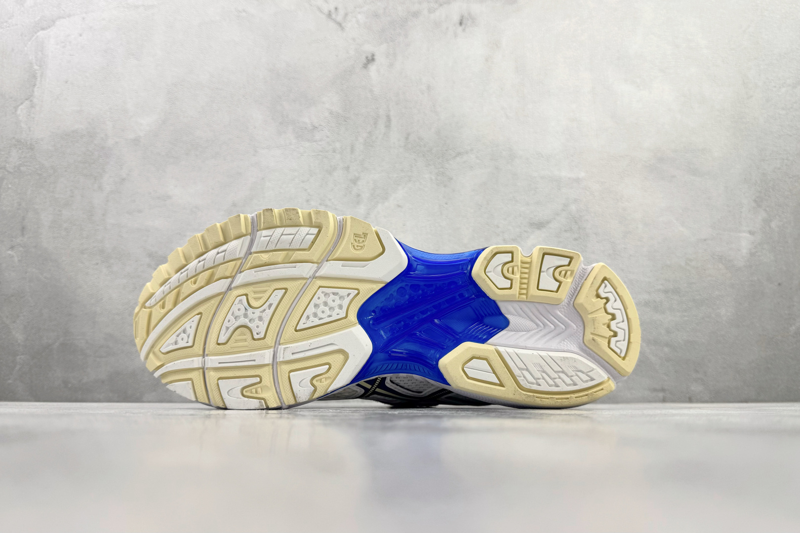 ASICS GEL-Nimbus 10.1 白蓝色 1203A875-250