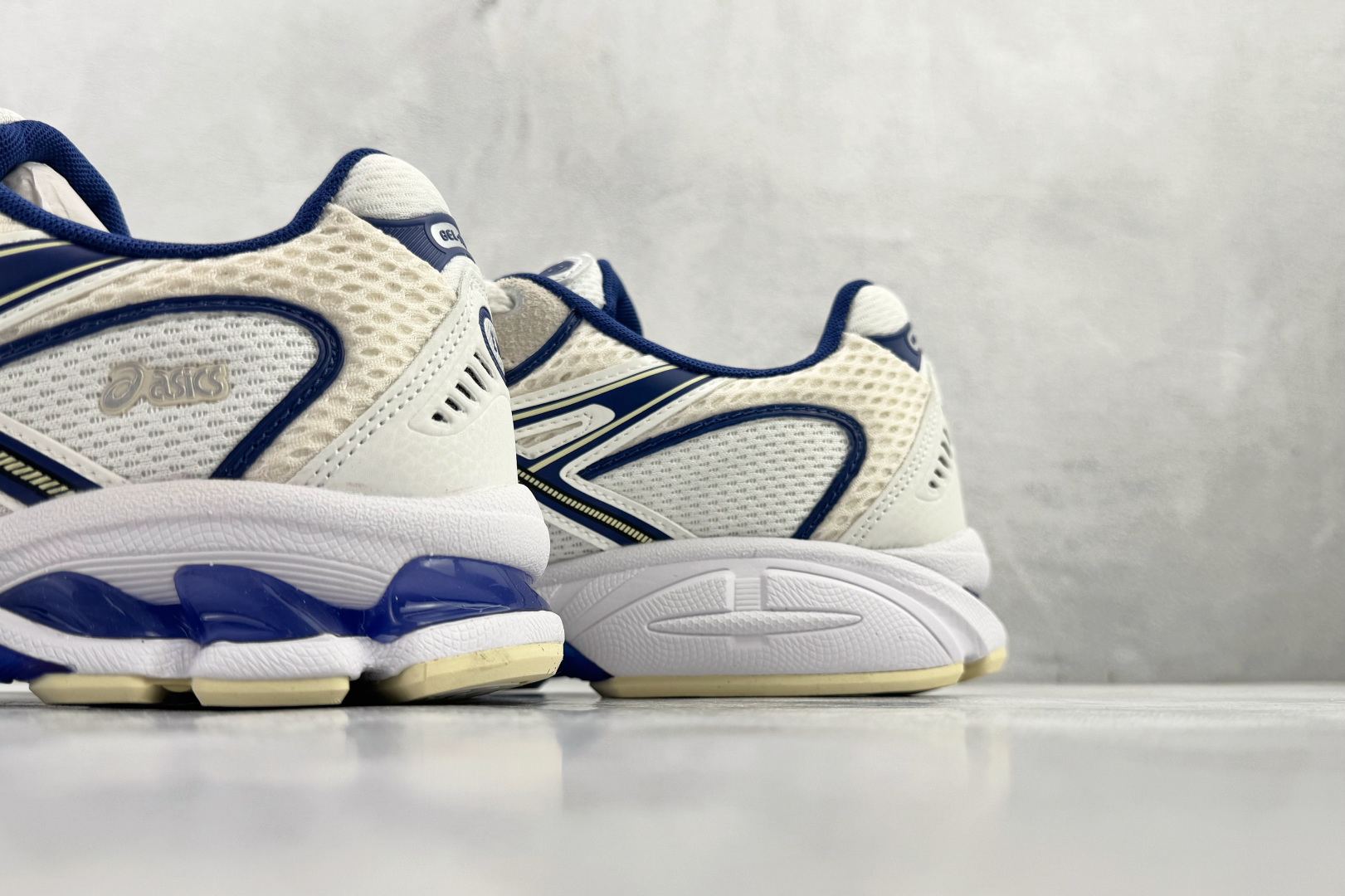 ASICS GEL-Nimbus 10.1 白蓝色 1203A875-250