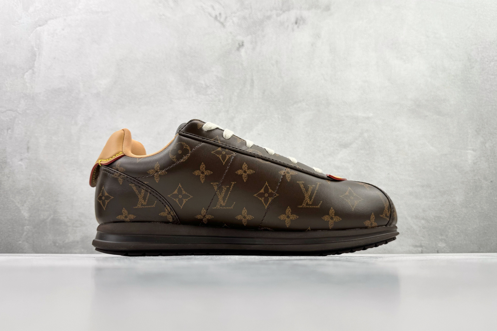 LOUIS VUITTx Nigo 联名款 FW25 Buttersoft 深棕色 1AIKV7