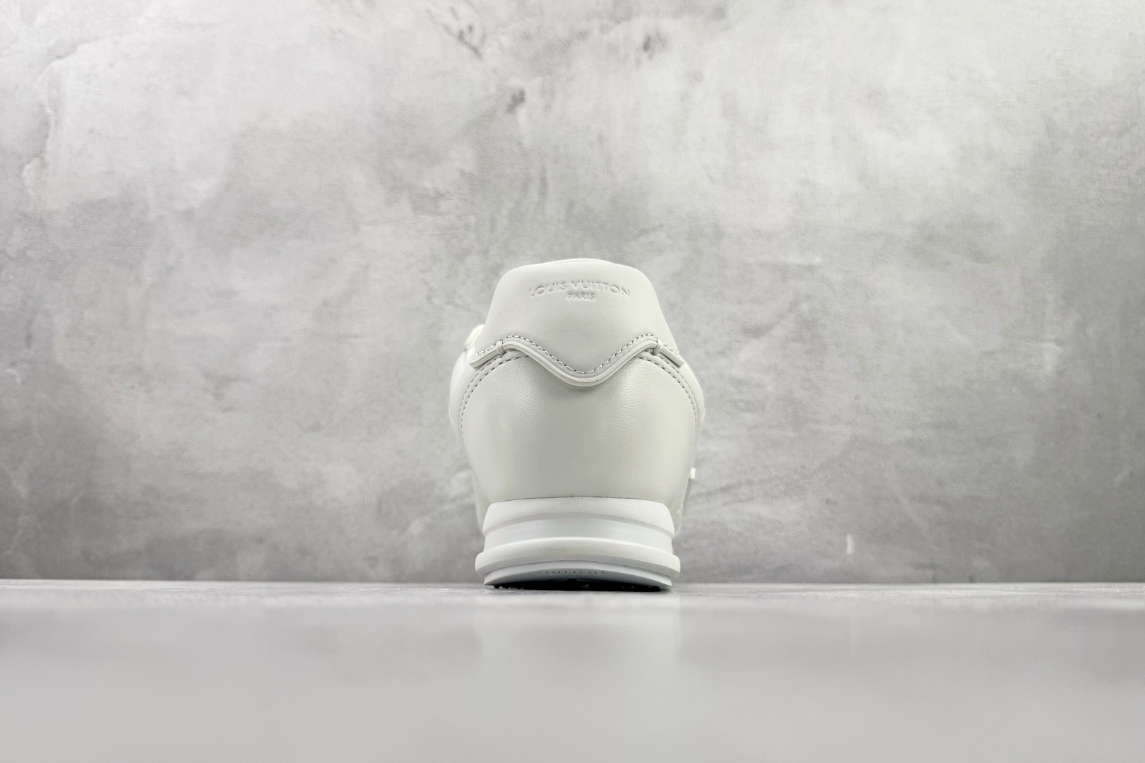 LOUIS VUITTx Nigo 联名款 FW25 Buttersoft 白色 1AIKDD