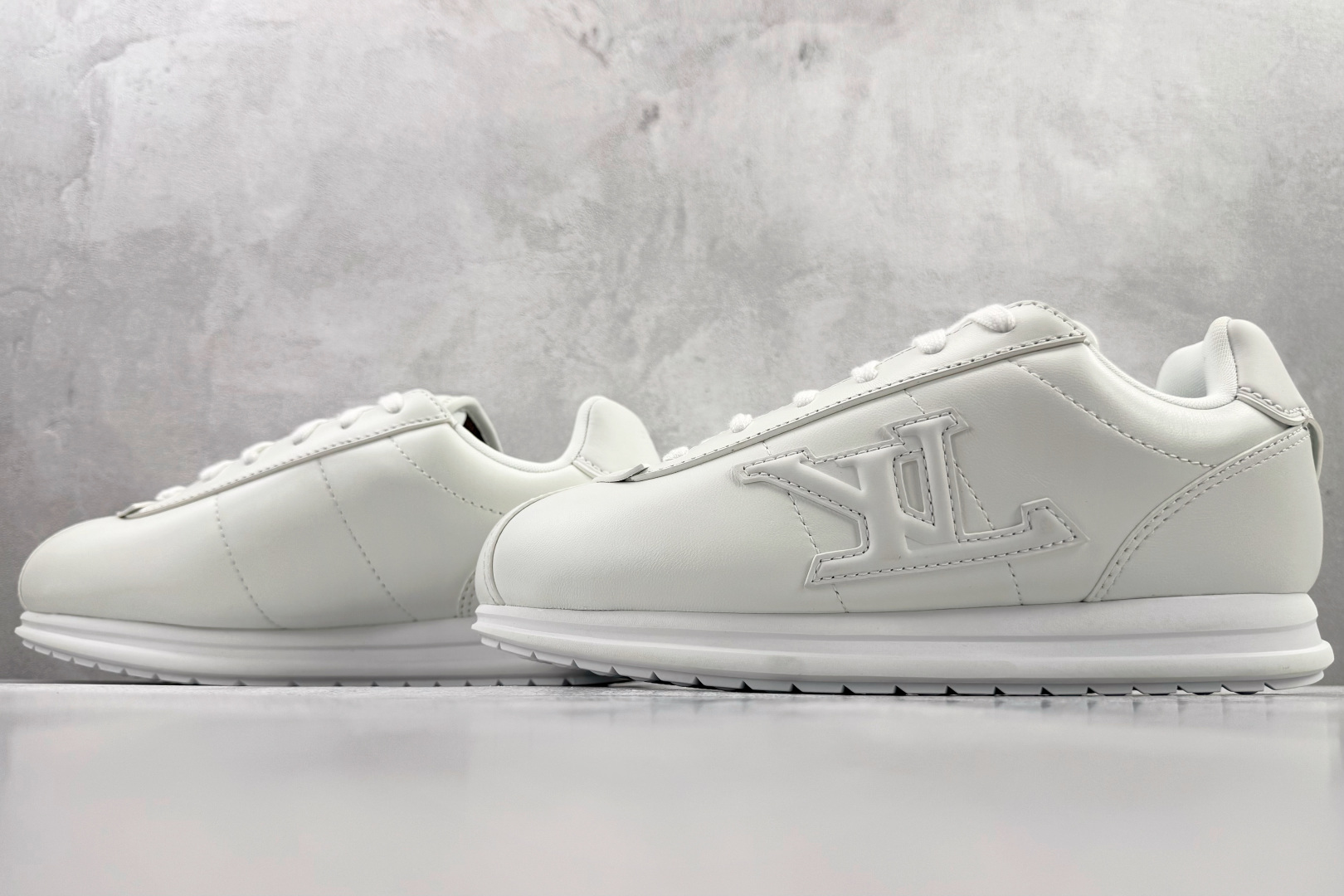 LOUIS VUITTx Nigo 联名款 FW25 Buttersoft 白色 1AIKDD