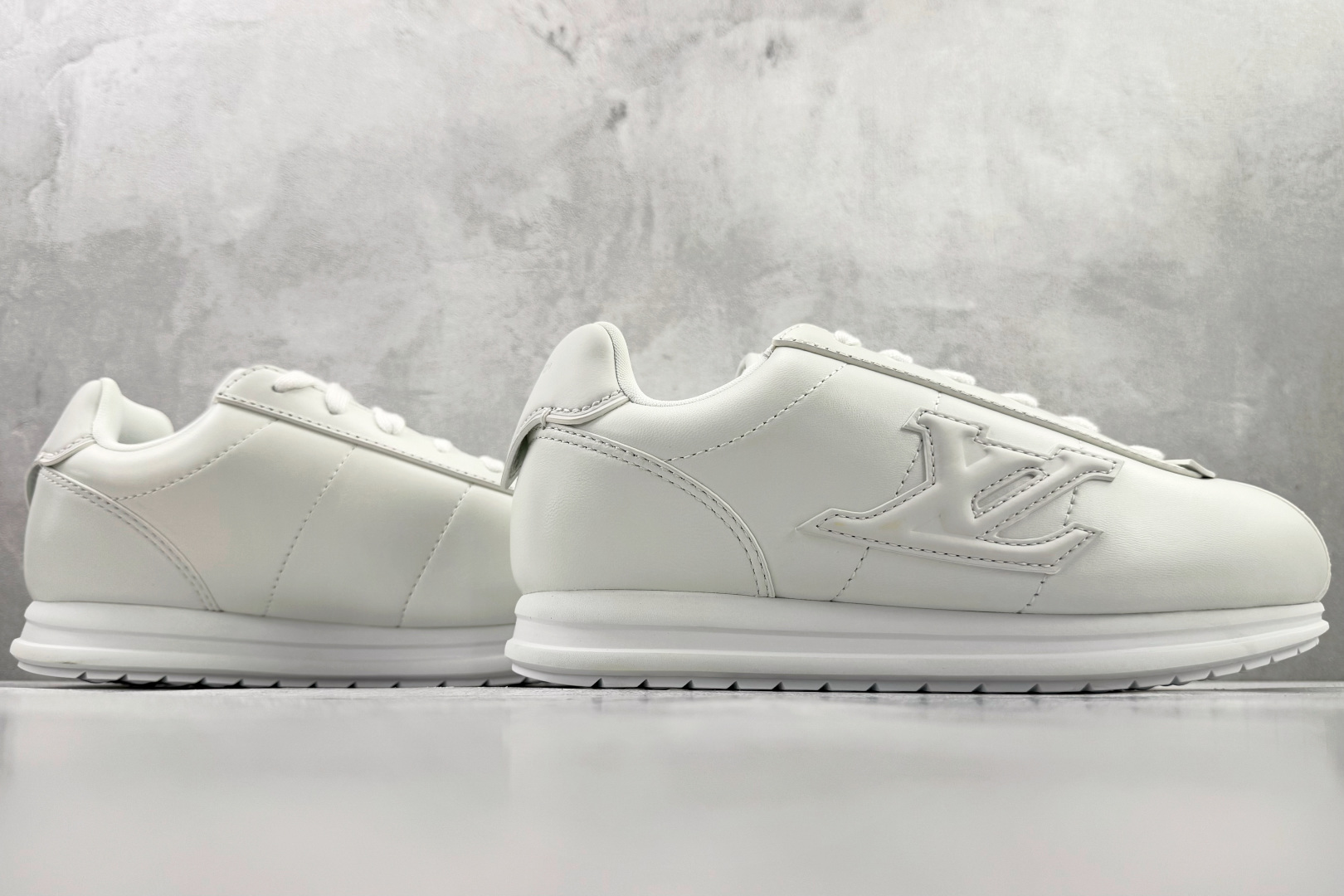 LOUIS VUITTx Nigo 联名款 FW25 Buttersoft 白色 1AIKDD