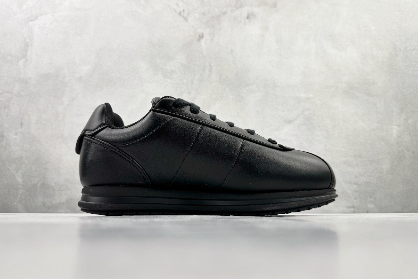 LOUIS VUITTx Nigo 联名款 FW25 Buttersoft 黑色 1AIKEF