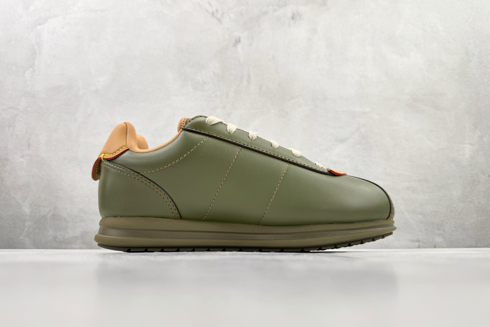 LOUIS VUITTx Nigo 联名款 FW25 Buttersoft 绿色 1AIKHF