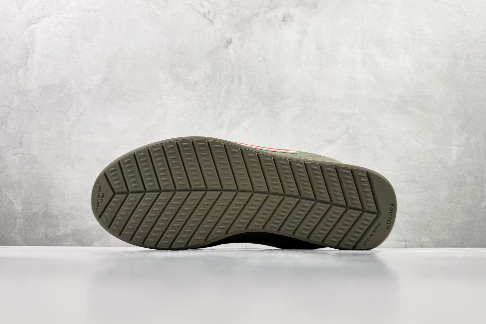 LOUIS VUITTx Nigo 联名款 FW25 Buttersoft 绿色 1AIKHF