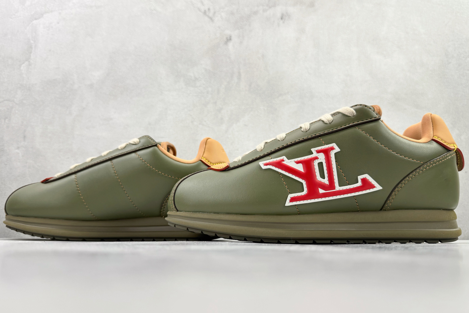 LOUIS VUITTx Nigo 联名款 FW25 Buttersoft 绿色 1AIKHF