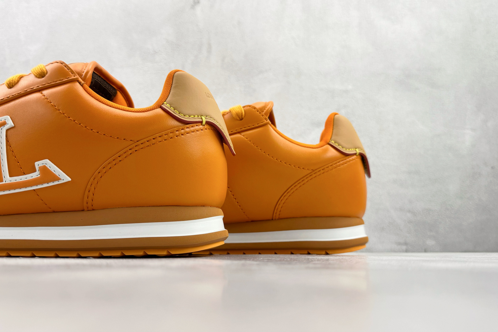 LOUIS VUITTx Nigo 联名款 FW25 Buttersoft 橙色 1AINYD