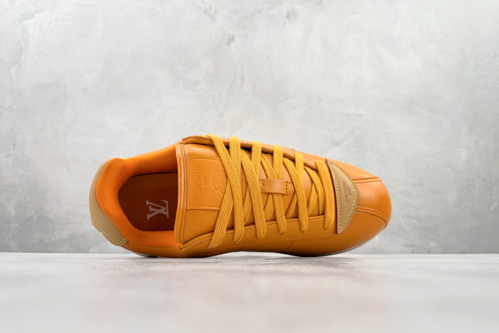 LOUIS VUITTx Nigo 联名款 FW25 Buttersoft 橙色 1AINYD