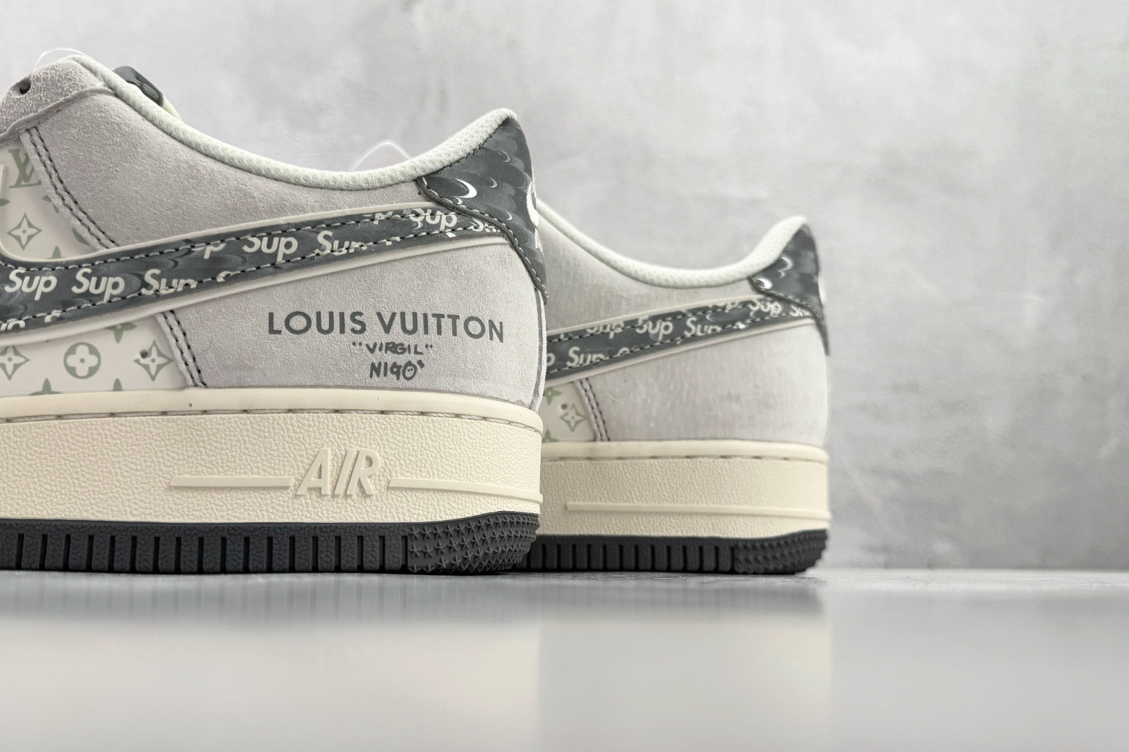 Nike Air Force 1'07 LV8 灰白 CX5050-Y48