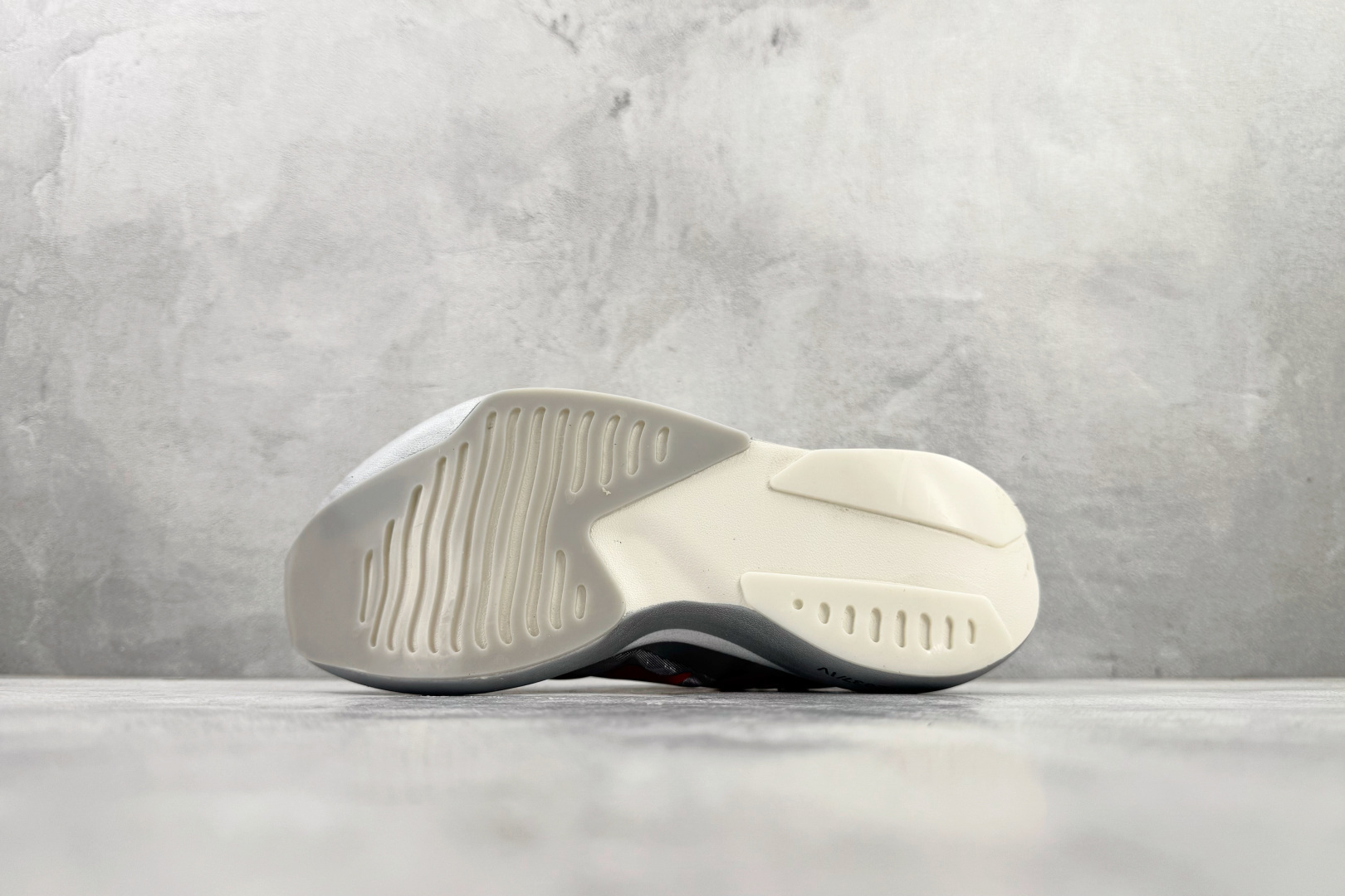 平台订单 adidAdizero Adios Pro Evo 2 灰红 JR7259