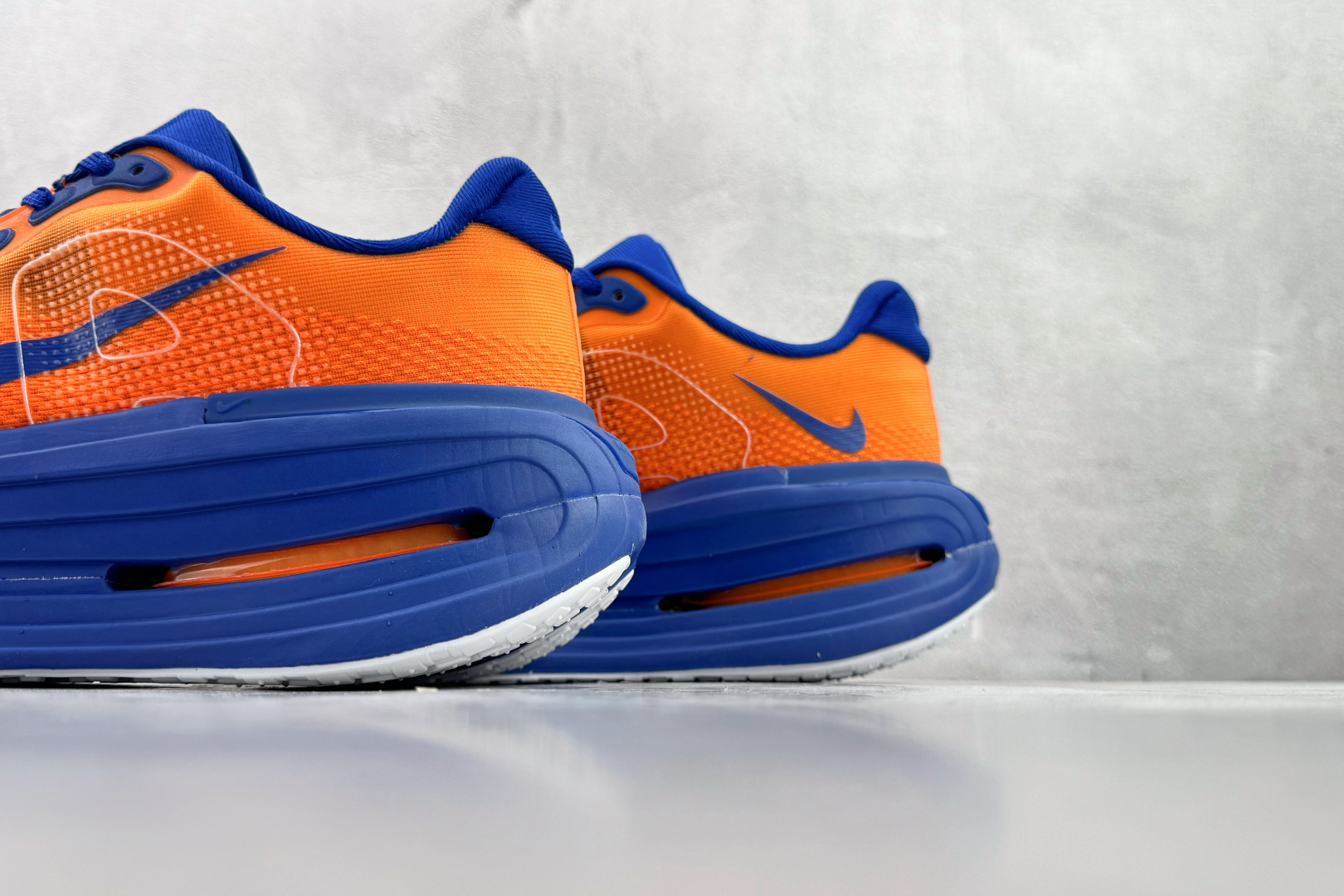 Nike Vomero Vomero Premium 蓝橘 HQ2050-737