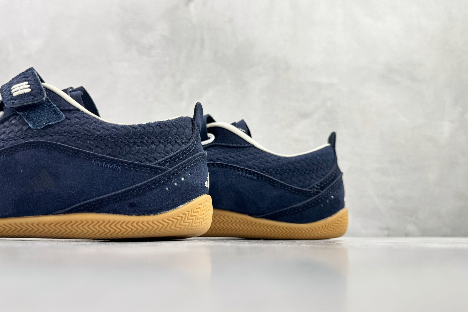 出口订单 adidURBAN REVERIE FOS 深靛蓝 KJ0393