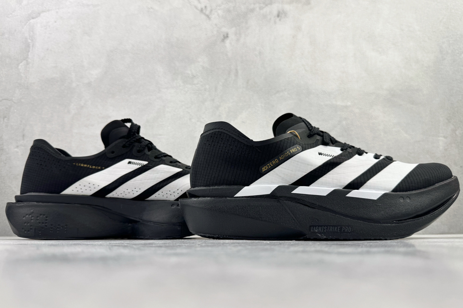 平台订单 adidAdizero Adios 5 M 黑白 K18295