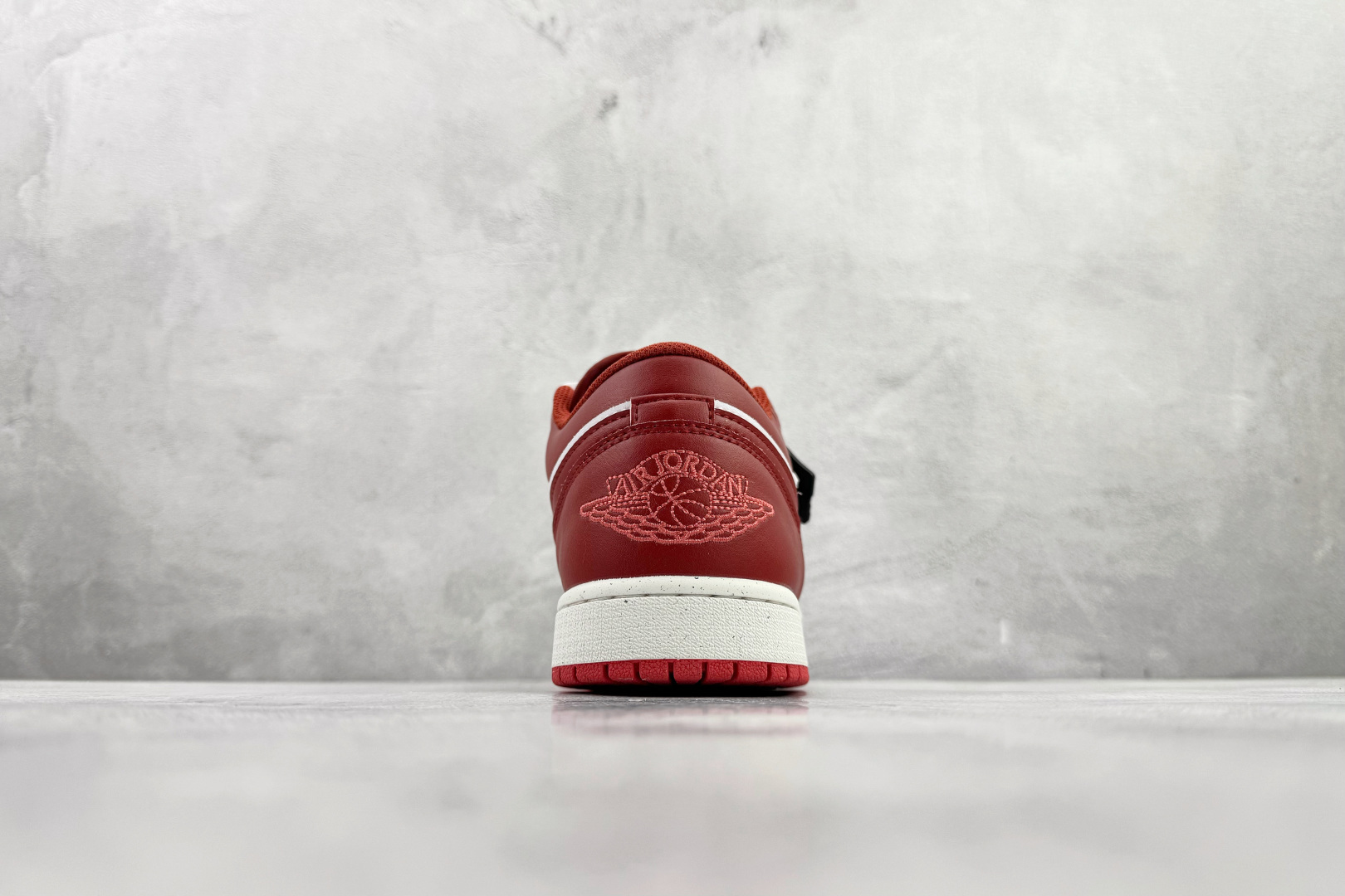 Jordan Air Jordan 1 沙丘红 FJ3459-160