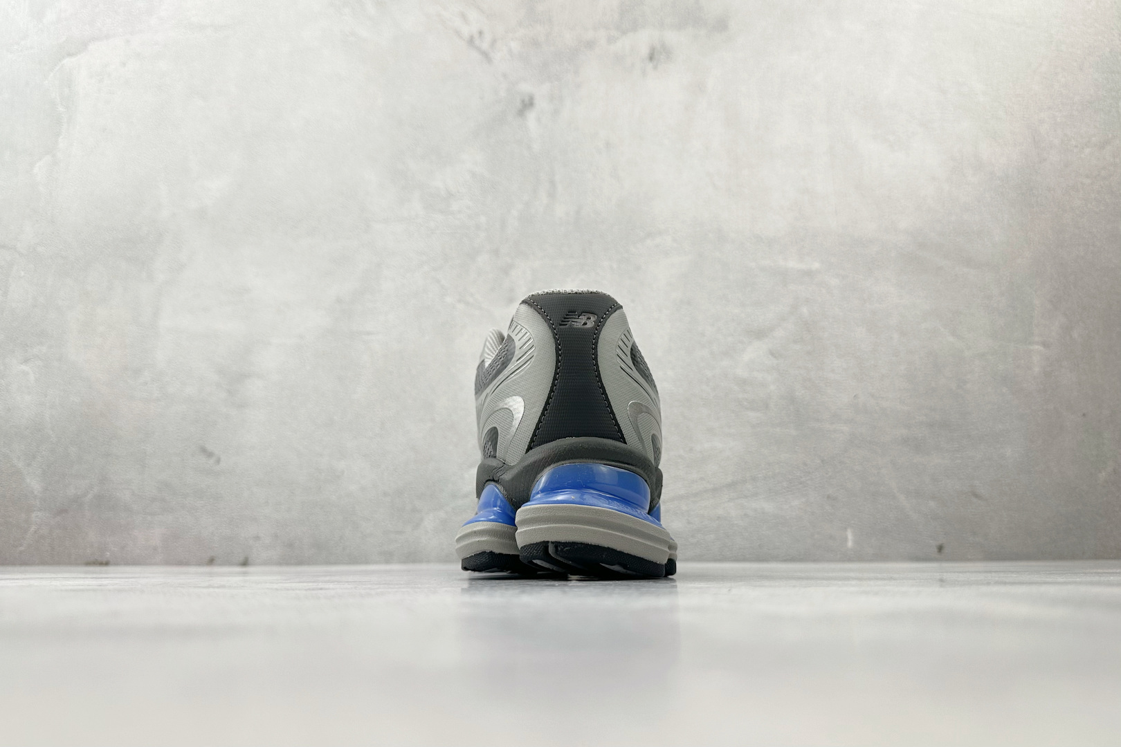 大厂出品 New Balance ABZORB 2000 灰蓝 U20009MT