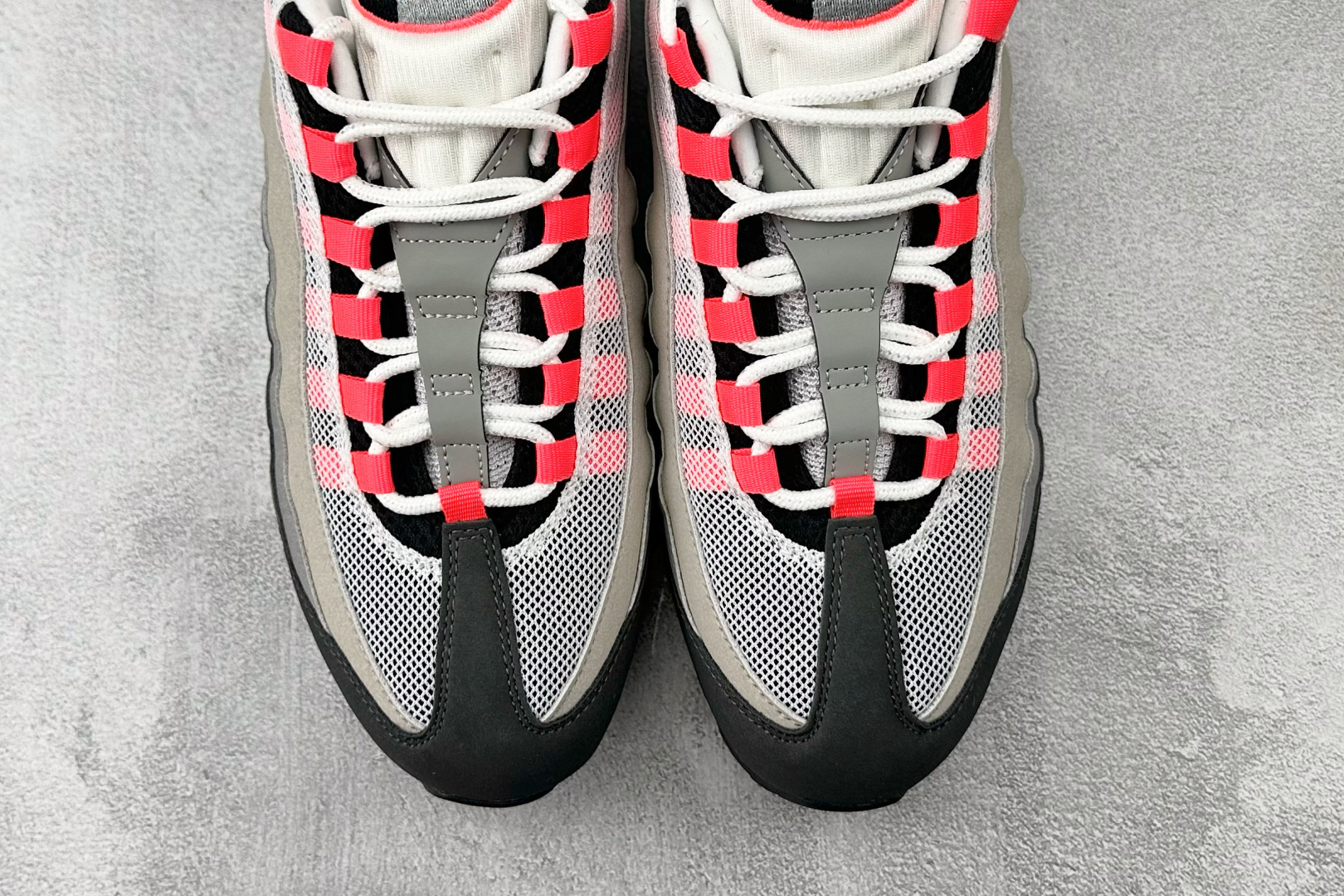 顶级纯原 完美复刻 Nike Air Max 95 灰粉色 IM7410-001