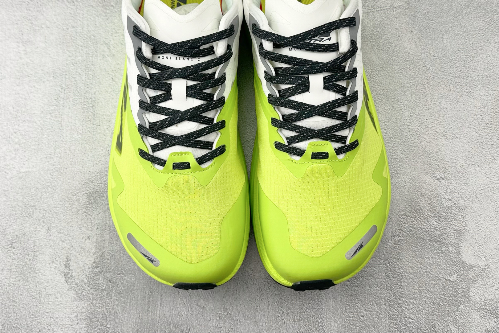 平台专供 MONTBLANC/万宝龙 × Altra CARBMan 白绿 AL0A82CA102