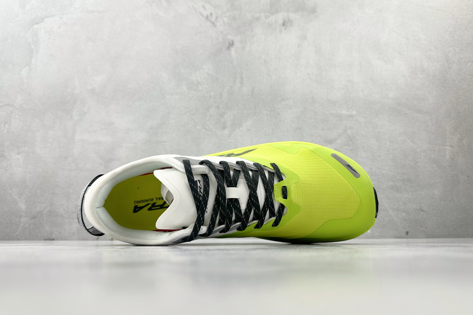 平台专供 MONTBLANC/万宝龙 × Altra CARBMan 白绿 AL0A82CA102