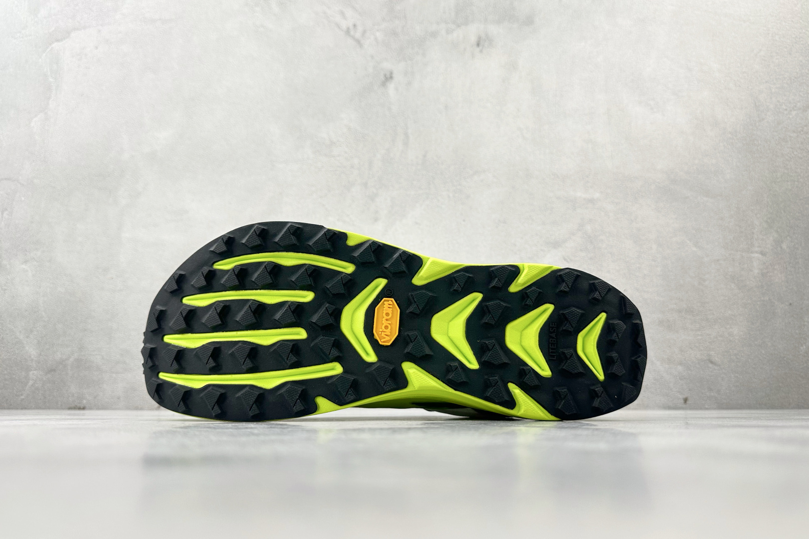 平台专供 MONTBLANC/万宝龙 × Altra CARBMan 白绿 AL0A82CA102