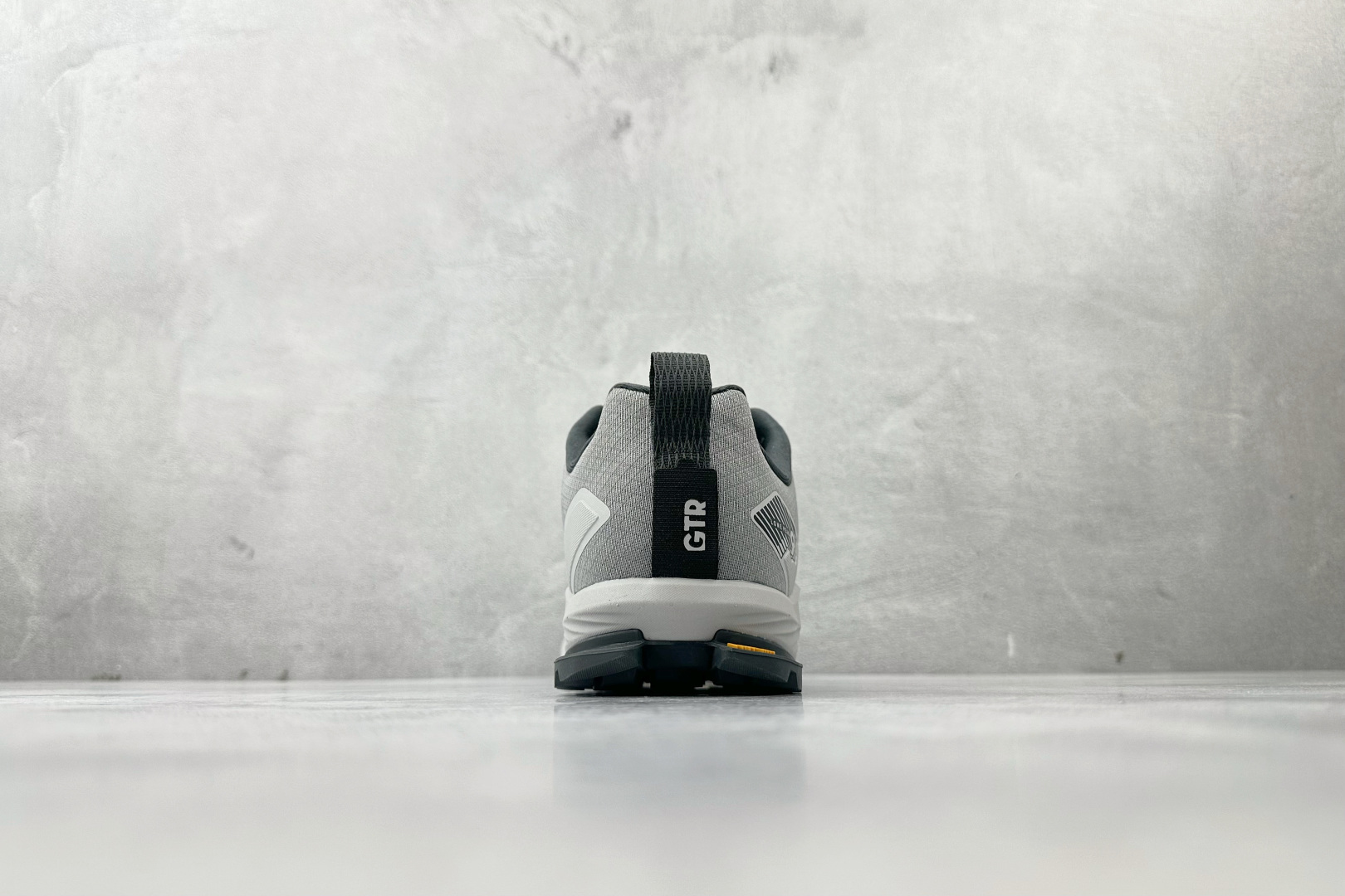 平台专供 Altra Lone Peak 9 灰色 AL0A85RG-220