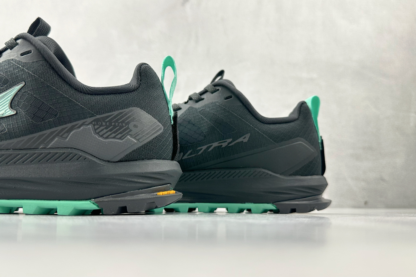 平台专供 Altra Lone Peak 9黑绿色 AL0A85RH301