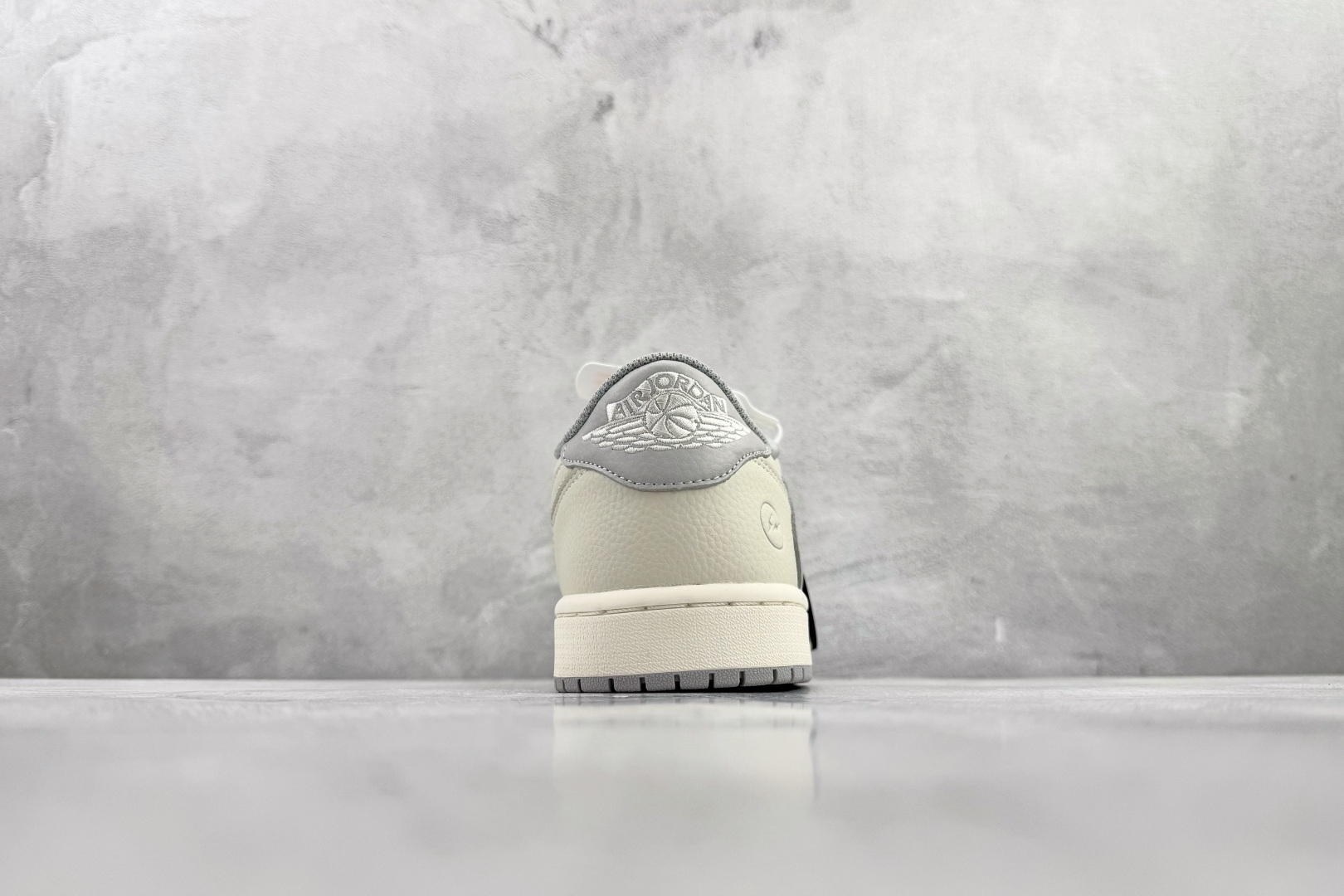 定制 Air Jordan 1 Low ow SP 倒钩 联名 白灰 LK1099-062