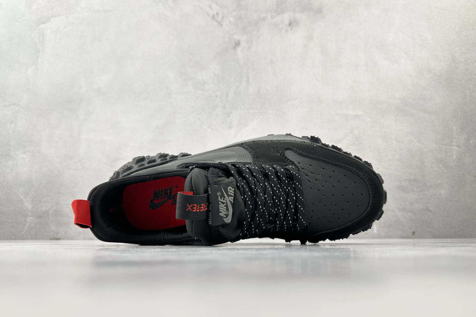 东南亚订单 Jordan Air Jordan 1 Element Gore-Tex 黑红 FV4227-002