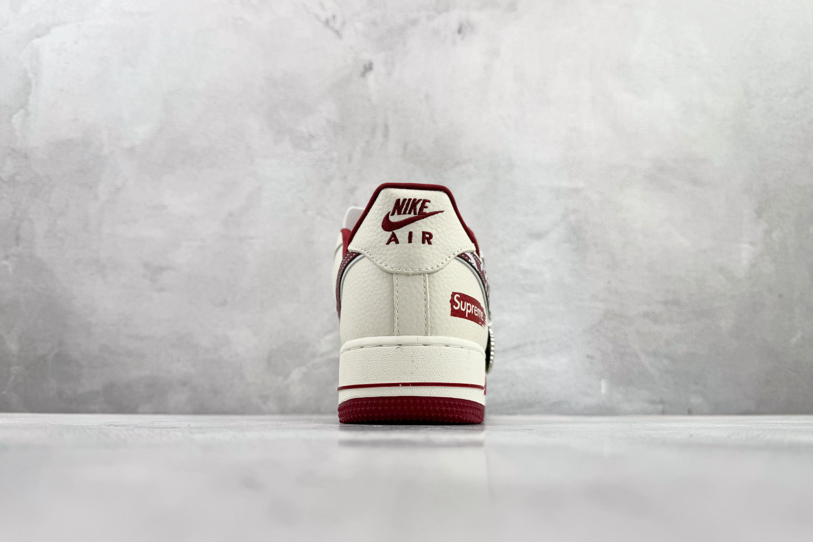Nike Air Force 1'07 LX “supreme” 红白灰 SY1388-019
