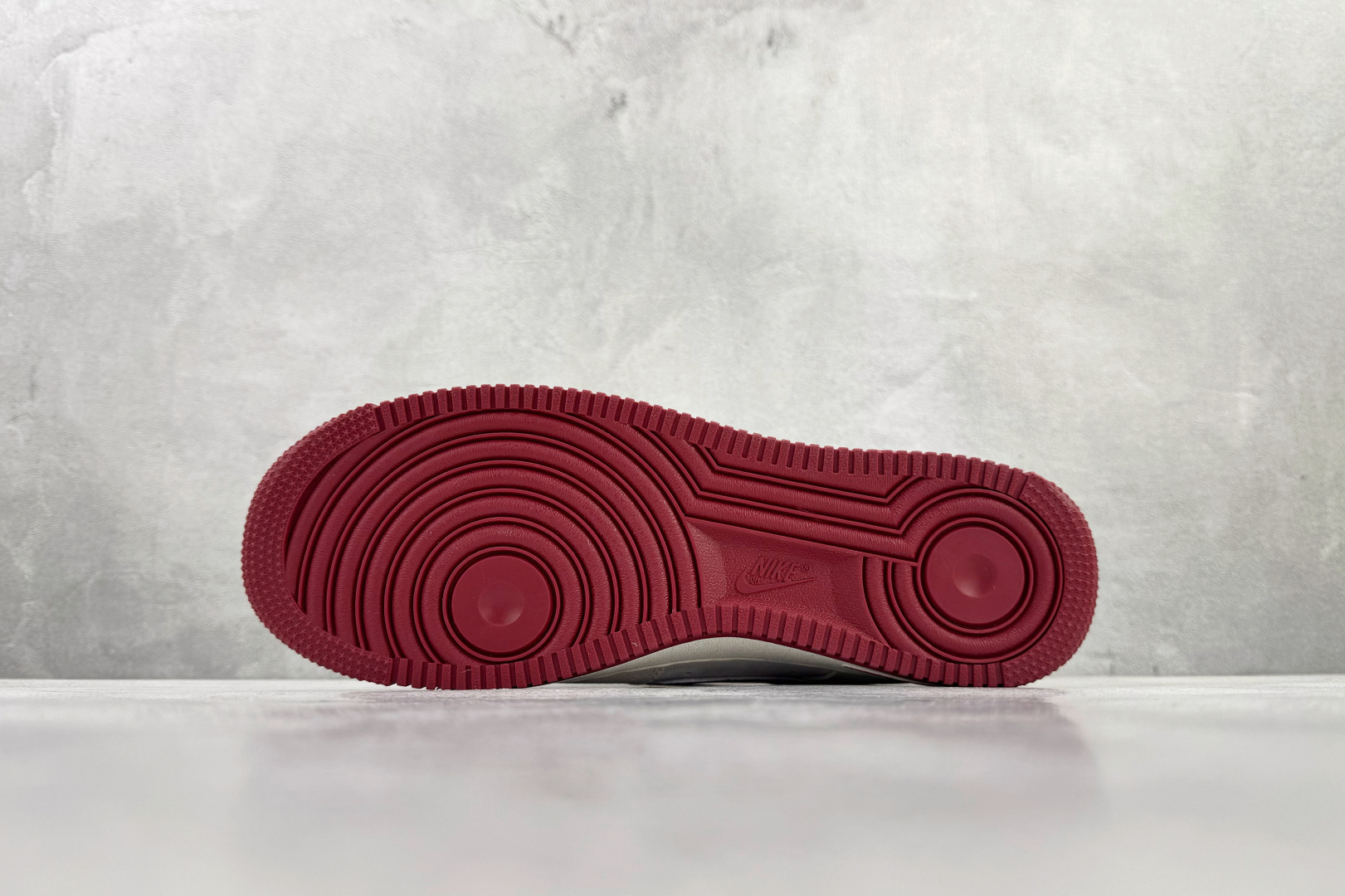 Nike Air Force 1'07 LX “supreme” 红白灰 SY1388-019
