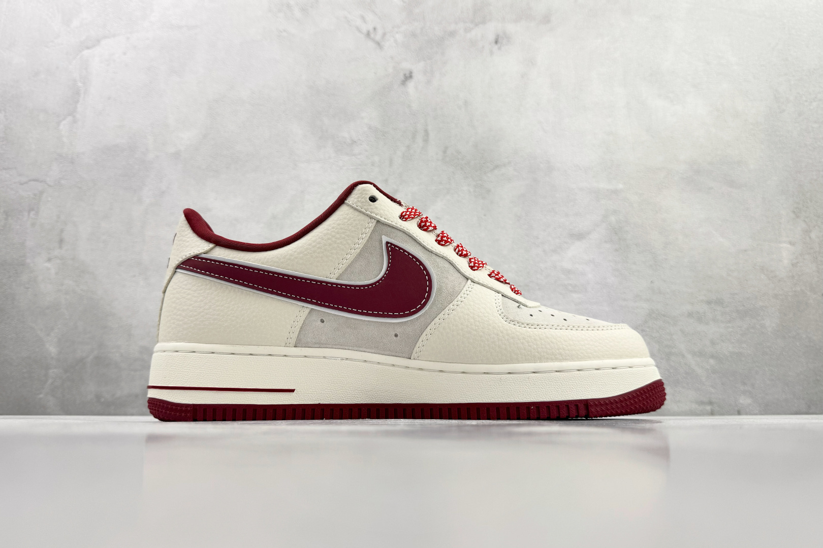 Nike Air Force 1'07 LX “supreme” 红白灰 SY1388-019