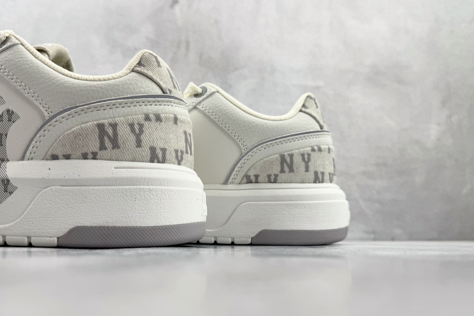 平台订单 MLB 纽约洋基队 灰白 3ASXM056N-50GRS