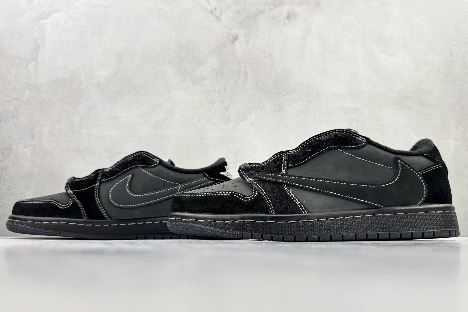 Travis Scott x Jordan Air Jordan 1 Low Retro SP 倒钩4.0 黑色 DM7866-001