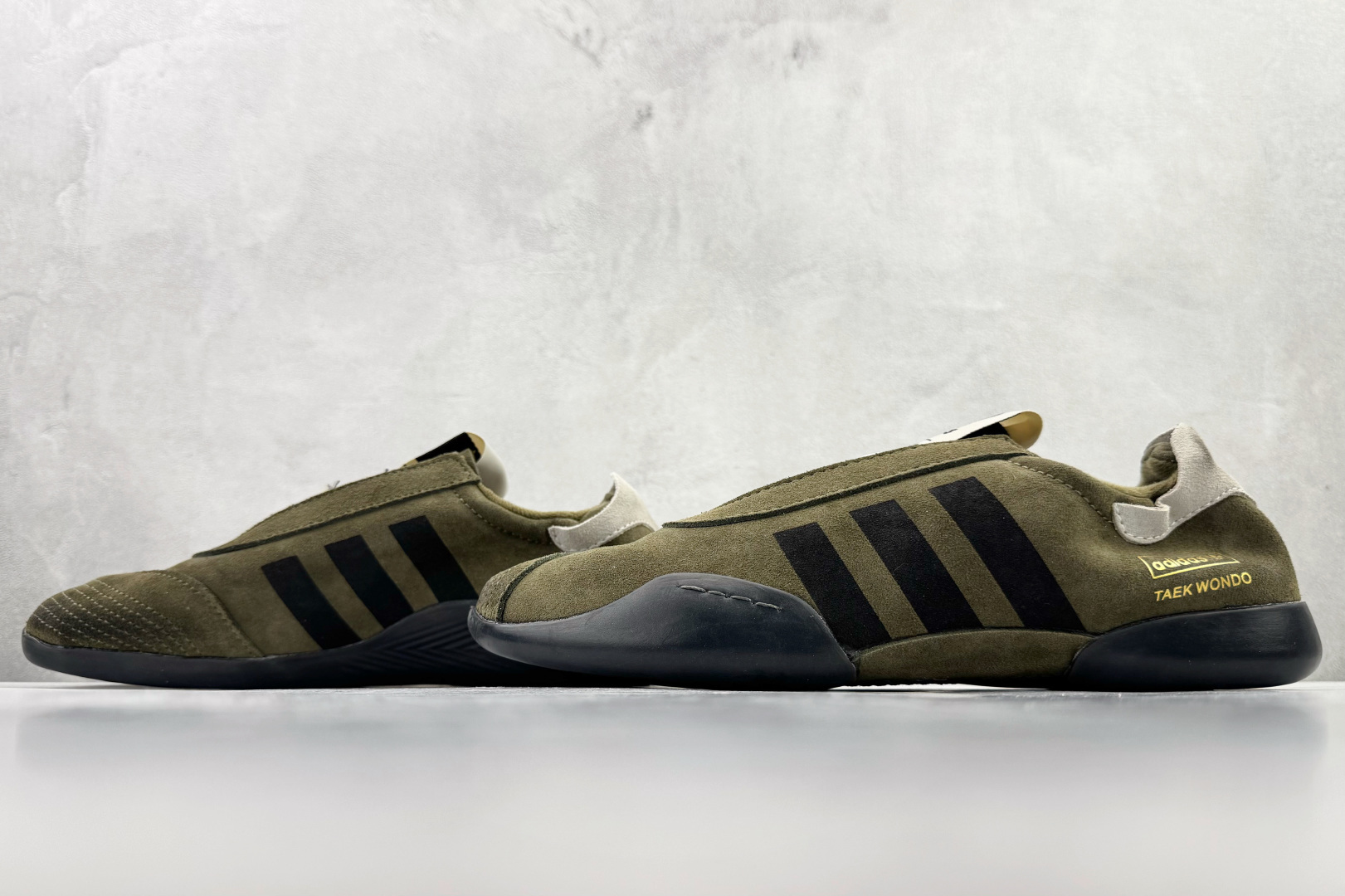 出口订单 SONG FOR THE MUTE x adidoriginals Taekwondo MEI 棕色 HP3515