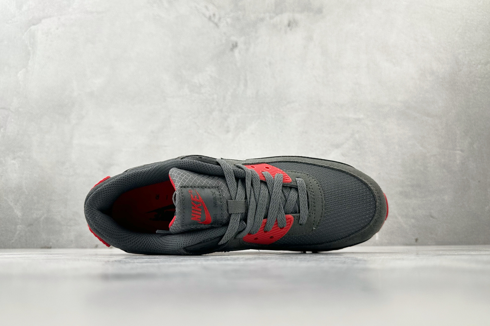 平台专供 Nike Air Max 90 灰红黑 DM0029-007-Top High Quatity Cheap Sneakers Fashion Clothing Clothes Bags handbags Shoes of all Brand wholesale With The best Quality And Beautiful Price from China Factory Chinese suppliers wholesaler seller 平台专供 Nike Air Max 90 灰红黑 DM0029-007