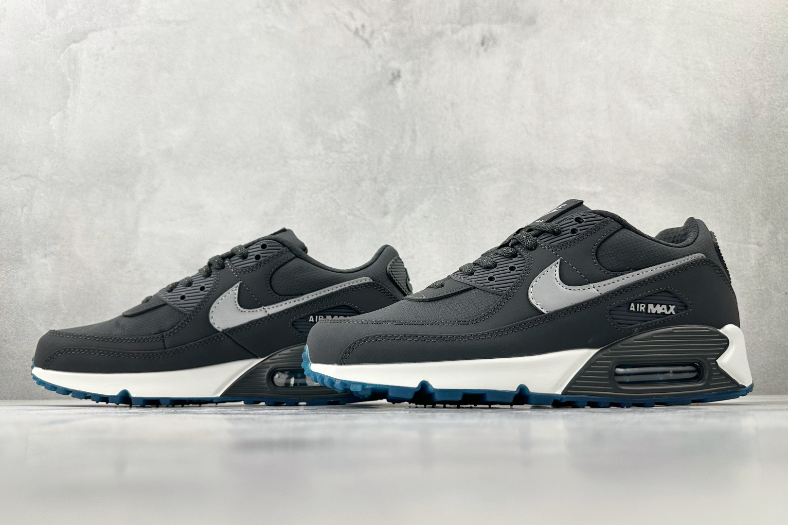 220 平台专供 Nike Air Max 90 黑灰 FV0381-001-Chinese UA Cheap High Quatity Brand Clothes Bags handbags Sneakers wholesale wholesaler seller from China Factory suppliers Fashion Clothing Shoes best Quality Beautiful Price 220 平台专供 Nike Air Max 90 黑灰 FV0381-001